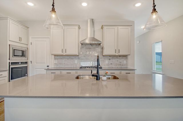 299 Lucca Drive, Summerville, SC 29486