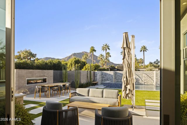 6219 E Redwing Road, Paradise Valley, AZ 85253