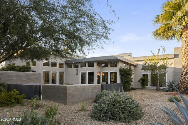 6219 E Redwing Road, Paradise Valley, AZ 85253