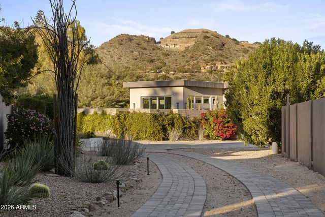 6219 E Redwing Road, Paradise Valley, AZ 85253