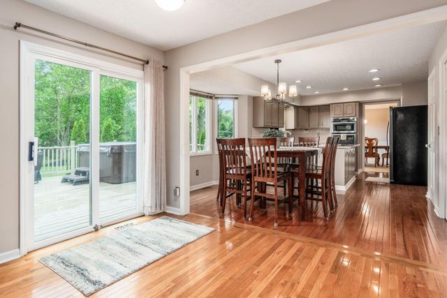 8900 Locherbie Court, Dublin, OH 43017