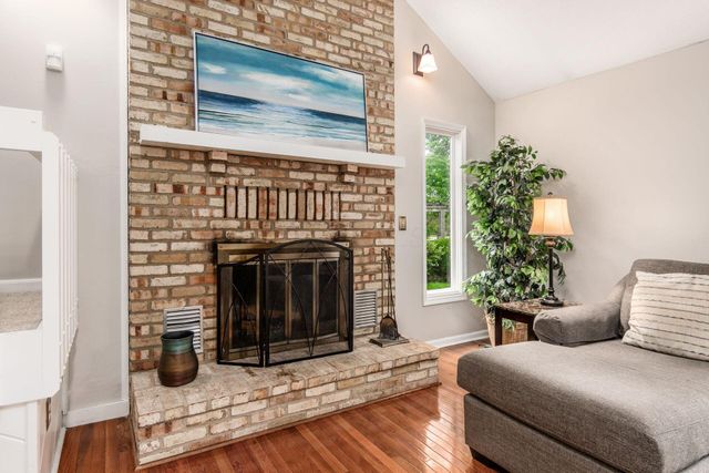 8900 Locherbie Court, Dublin, OH 43017