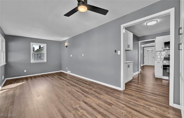 612 North Street, Brooklyn Heights, OH 44131