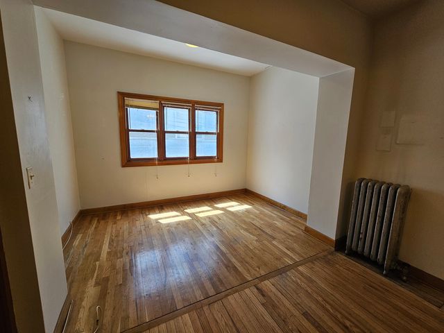 703 W Cornelia Avenue 2R, Chicago, IL 60657