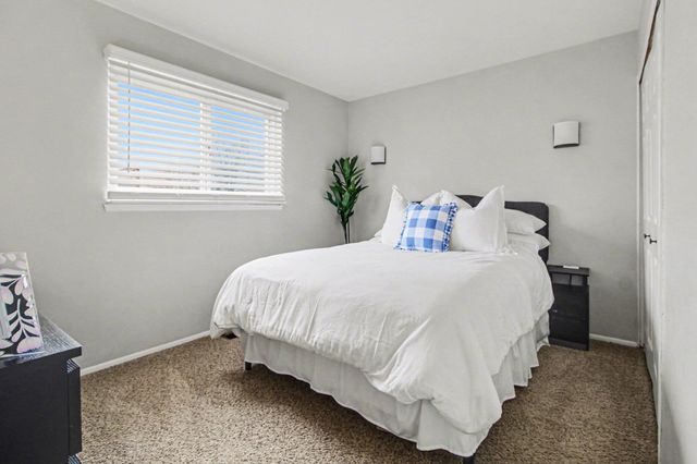 9286 Chamberlain Street, Romulus, MI 48174