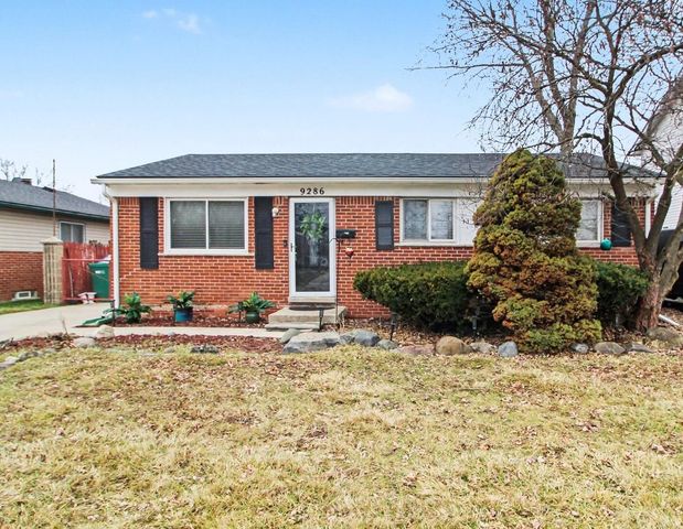 9286 Chamberlain Street, Romulus, MI 48174
