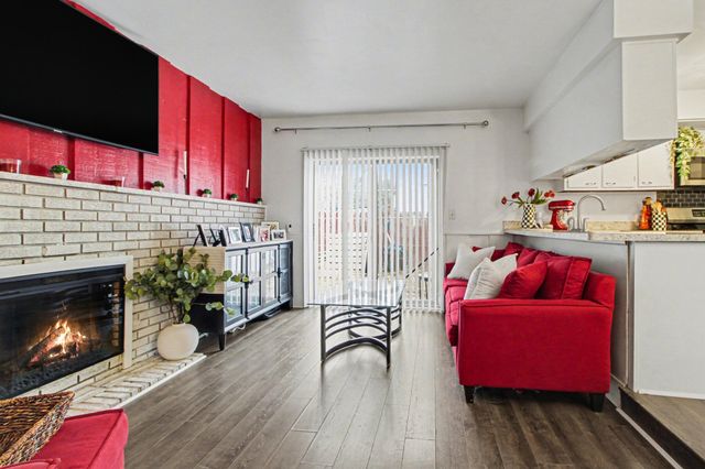 9286 Chamberlain Street, Romulus, MI 48174