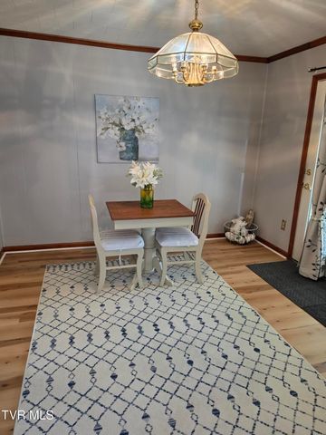 200 Glenbrook Mountain Road, Keokee, VA 24265