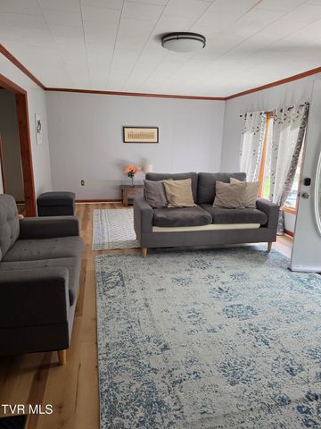 200 Glenbrook Mountain Road, Keokee, VA 24265