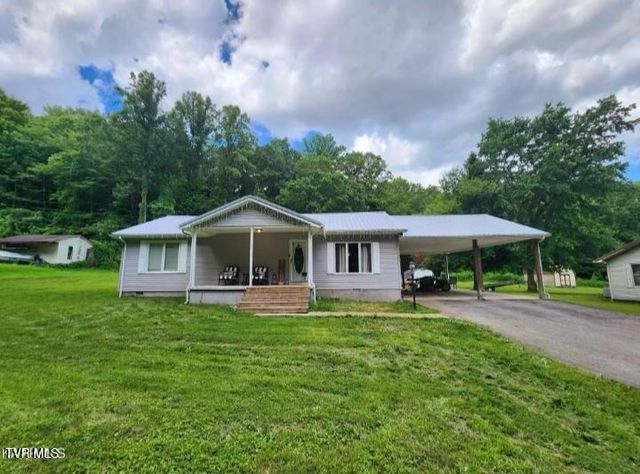 200 Glenbrook Mountain Road, Keokee, VA 24265
