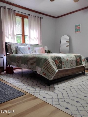 200 Glenbrook Mountain Road, Keokee, VA 24265