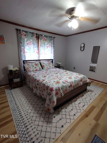 200 Glenbrook Mountain Road, Keokee, VA 24265