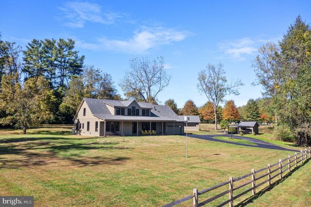 981 THORNBURY RD, West Chester, PA 19382