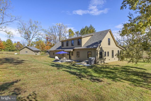 981 THORNBURY RD, West Chester, PA 19382