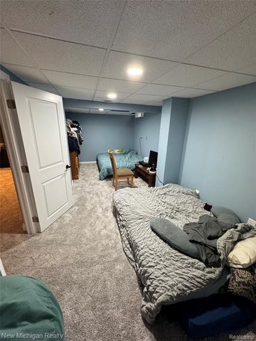 31090 Mc Namee, Fraser, MI 48026