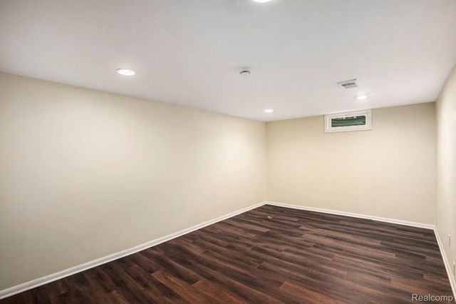 5111 Paro Drive, Genesee Charter Township, MI 48506