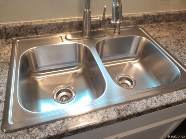 5111 Paro Drive, Genesee Charter Township, MI 48506