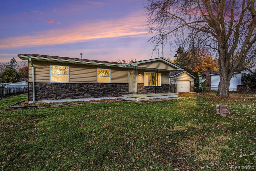 5111 Paro Drive, Genesee Charter Township, MI 48506