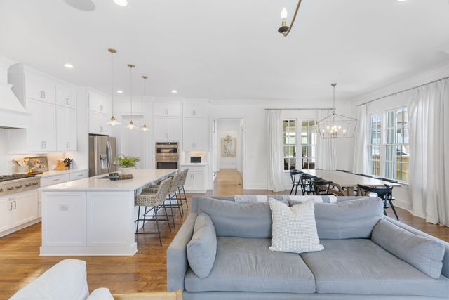 6000 Camberley St, Franklin, TN 37064