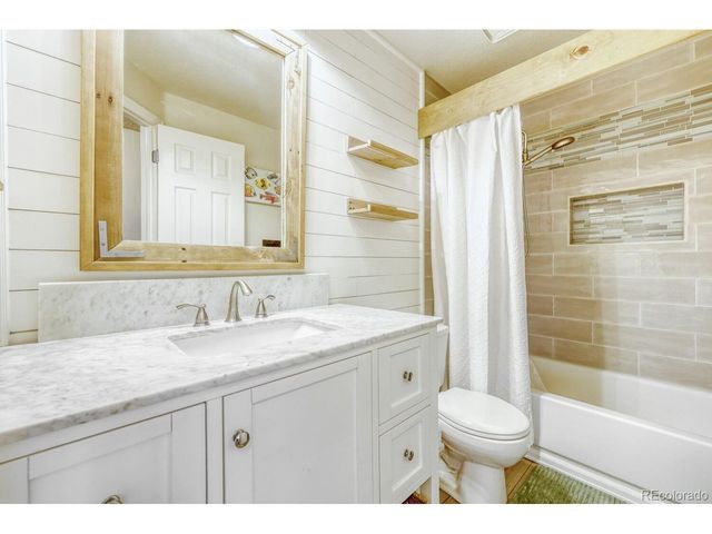 11760 Eudora Ct, Thornton, CO 80233