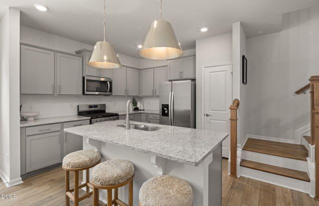 230 Broomside Avenue, Raleigh, NC 27603