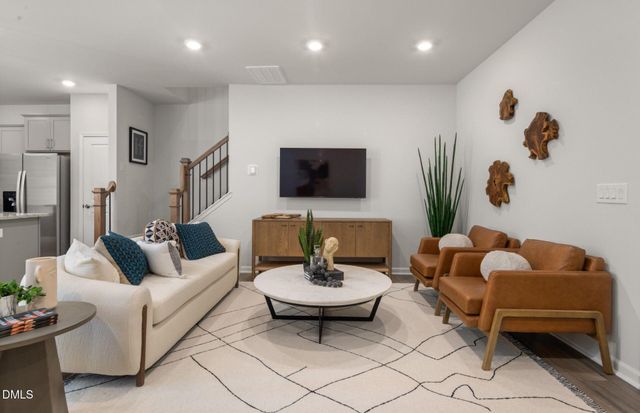 230 Broomside Avenue, Raleigh, NC 27603