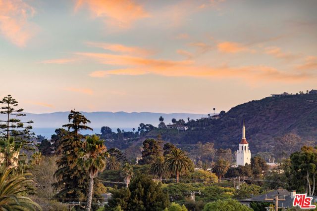 515 E Islay Street D, Santa Barbara, CA 93101