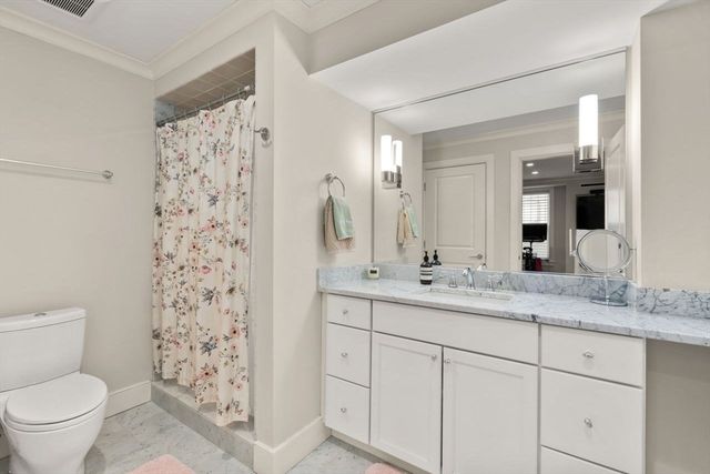 1 Worcester Sq 2, Boston, MA 02118