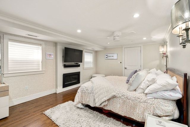 1 Worcester Sq 2, Boston, MA 02118