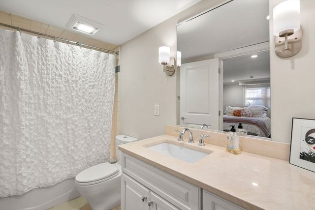 1 Worcester Sq 2, Boston, MA 02118