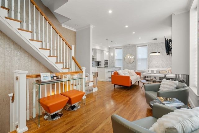 1 Worcester Sq 2, Boston, MA 02118