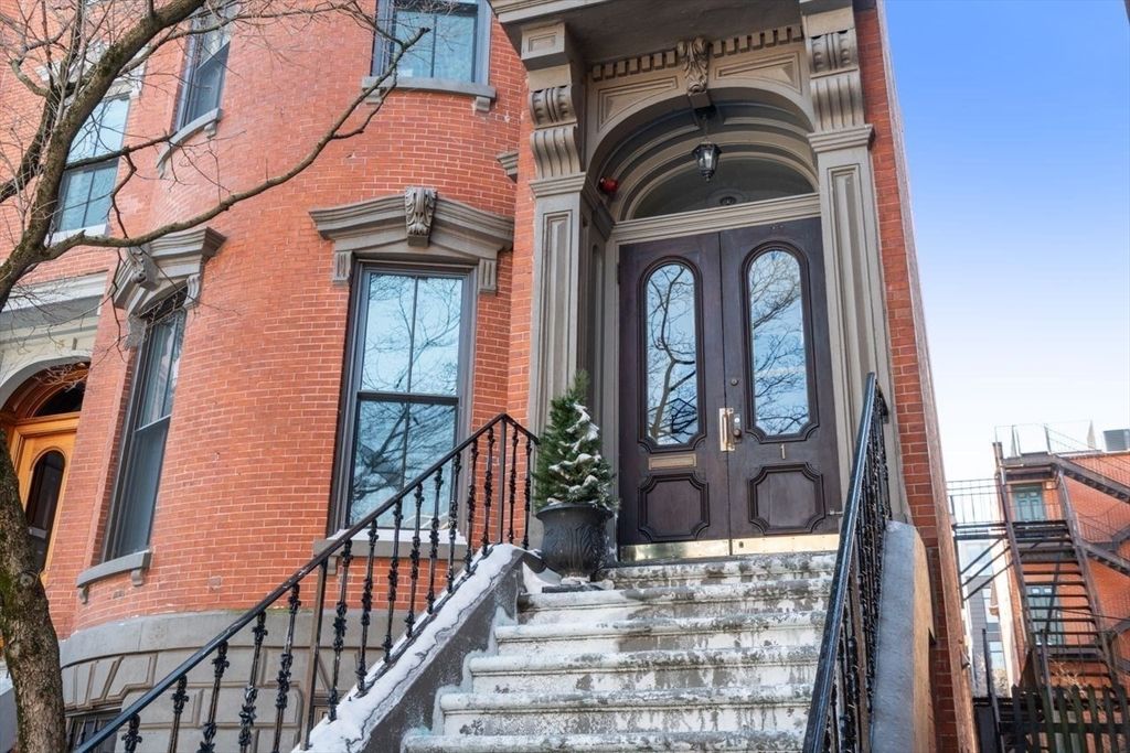 1 Worcester Sq 2, Boston, MA 02118