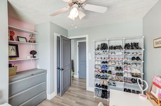 599 S Brinker Avenue, Columbus, OH 43204