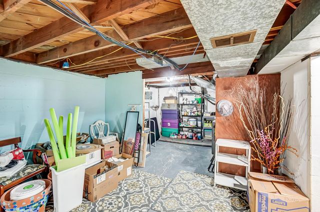 599 S Brinker Avenue, Columbus, OH 43204