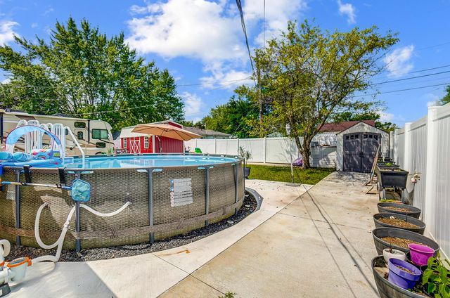 599 S Brinker Avenue, Columbus, OH 43204