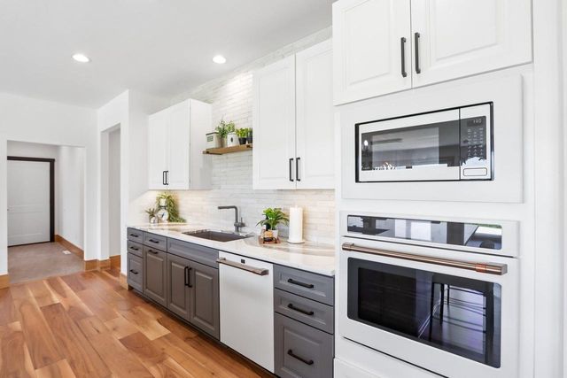 W9650 Rucks Road, Cambridge, WI 53523