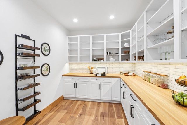 W9650 Rucks Road, Cambridge, WI 53523