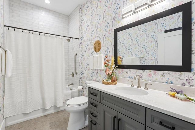 W9650 Rucks Road, Cambridge, WI 53523