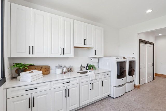 W9650 Rucks Road, Cambridge, WI 53523
