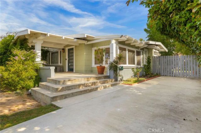 3746 Ocean View Avenue, Los Angeles, CA 90066