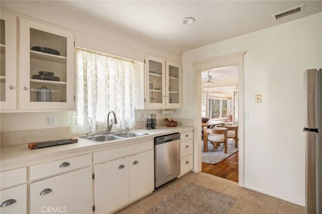 3746 Ocean View Avenue, Los Angeles, CA 90066