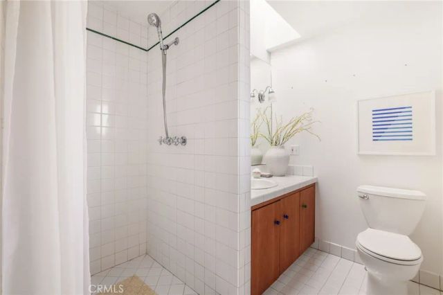 3746 Ocean View Avenue, Los Angeles, CA 90066