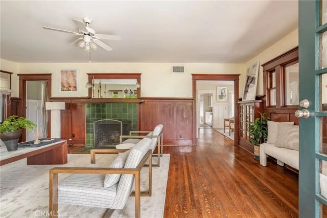 3746 Ocean View Avenue, Los Angeles, CA 90066