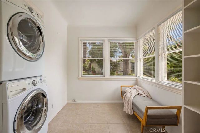 3746 Ocean View Avenue, Los Angeles, CA 90066