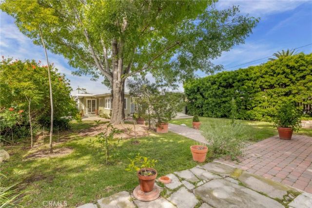 3746 Ocean View Avenue, Los Angeles, CA 90066