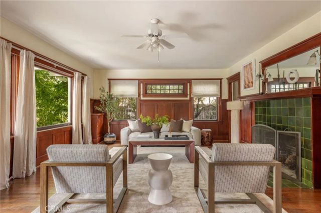 3746 Ocean View Avenue, Los Angeles, CA 90066