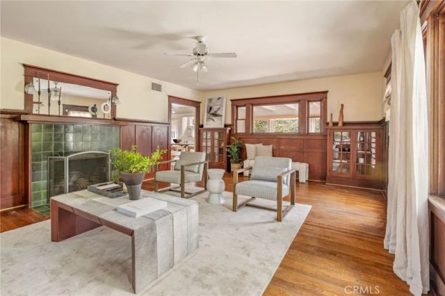 3746 Ocean View Avenue, Los Angeles, CA 90066