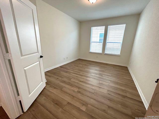 528 HARVEST FIELDS, New Braunfels, TX 78130