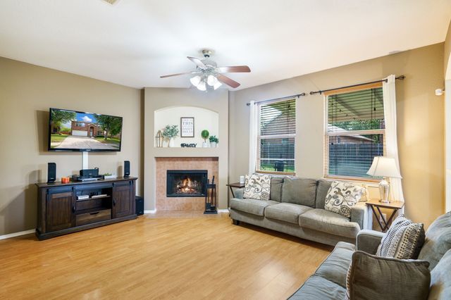 4505 Heron Pond Lane, Denton, TX 76208