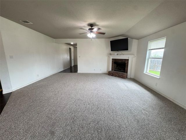 4100 Molly Dyer DR, Killeen, TX 76549
